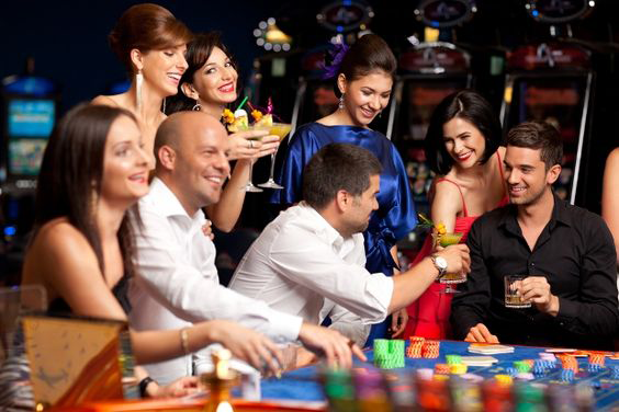 people are drinking while gambling